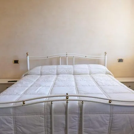 Rita Umbria - Country With Pool Villa Gualdo Cattaneo