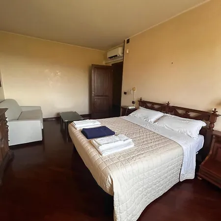 Rita Umbria - Country With Pool Villa Gualdo Cattaneo