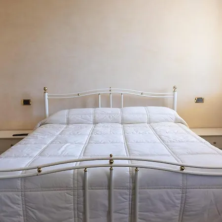 Rita Umbria - Country With Pool Villa Gualdo Cattaneo