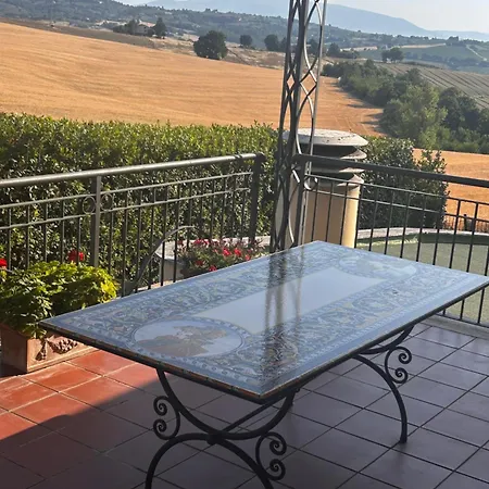 Rita Umbria - Country With Pool